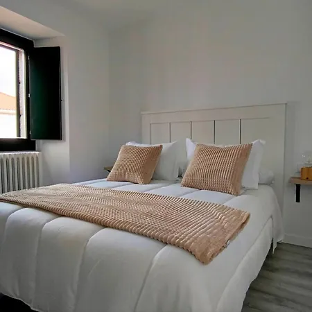 Casa Rectoral De Apartamento