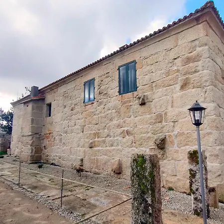 Casa Rectoral De *